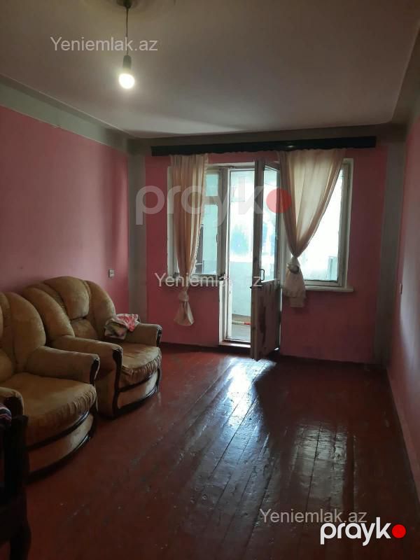 Satılır 2 otaqlı Bina evi menzil (Köhnə tikili), 48 m², 4-cü mikrorayon — Mənzil, Sumqayıt (2)