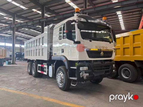 Özüboşaldan Sınotruk Howo TX 2021 il — Bakı