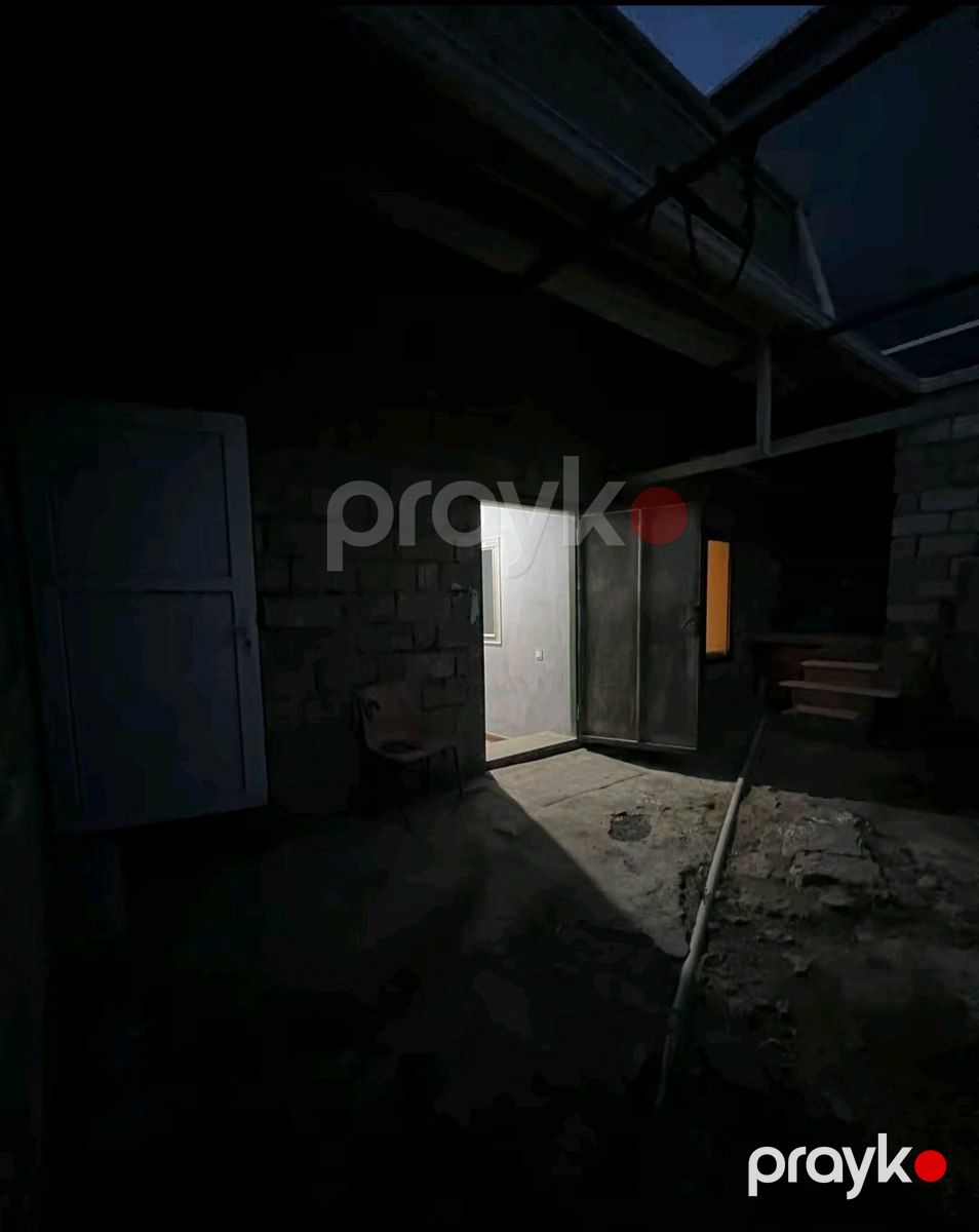 Satılır 6 otaqlı həyət evi/bağ evi 180 m² — Ev, villa, Bakı (2)