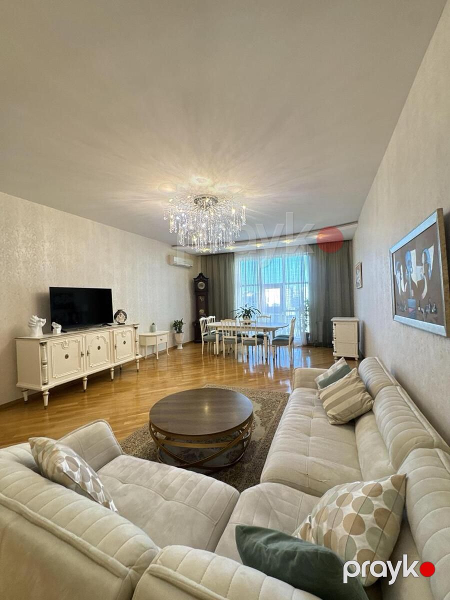 Satılır 4 otaqlı yeni tikili 190 m² — Mənzil, Bakı (2)