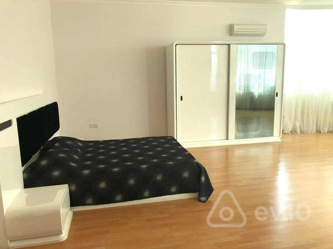 7 otaqlı həyət evi, 1150 m², Novxanı qəsəbəsi — Ev, villa, Bakı (8)