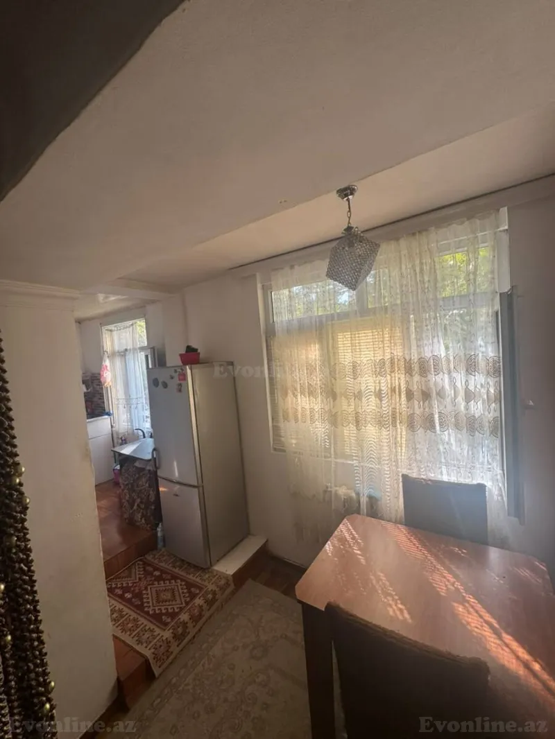 Satılır 2 otaqlı Mənzil Köhnə tikili 40 m² Bakı, Yasamal r., İnşaatçılar m — Mənzil, Bakı (5)