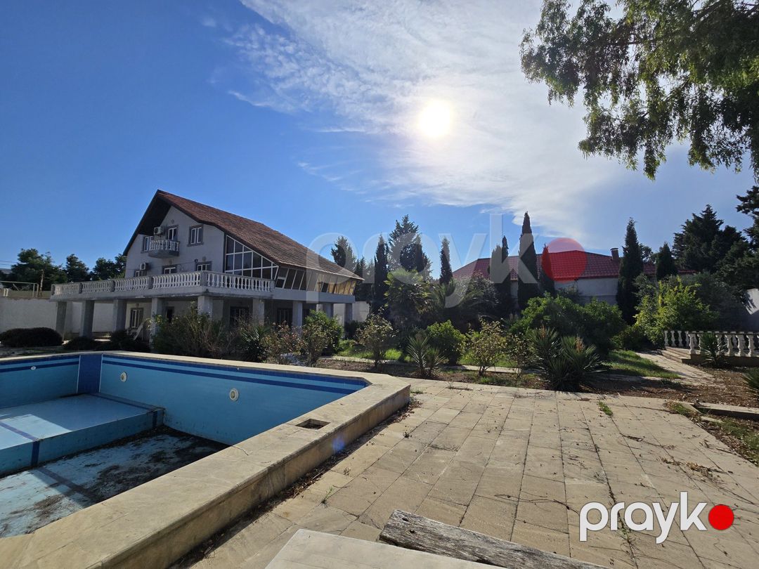 Satılır 4 otaqlı həyət evi/bağ evi 400 m² — Ev, villa, Bakı (11)