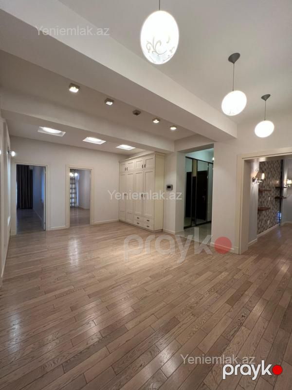Satılır 4 otaqlı Bina evi menzil (Yeni tikili), 200 m², Yasamal rayonu — Mənzil, Bakı (10)