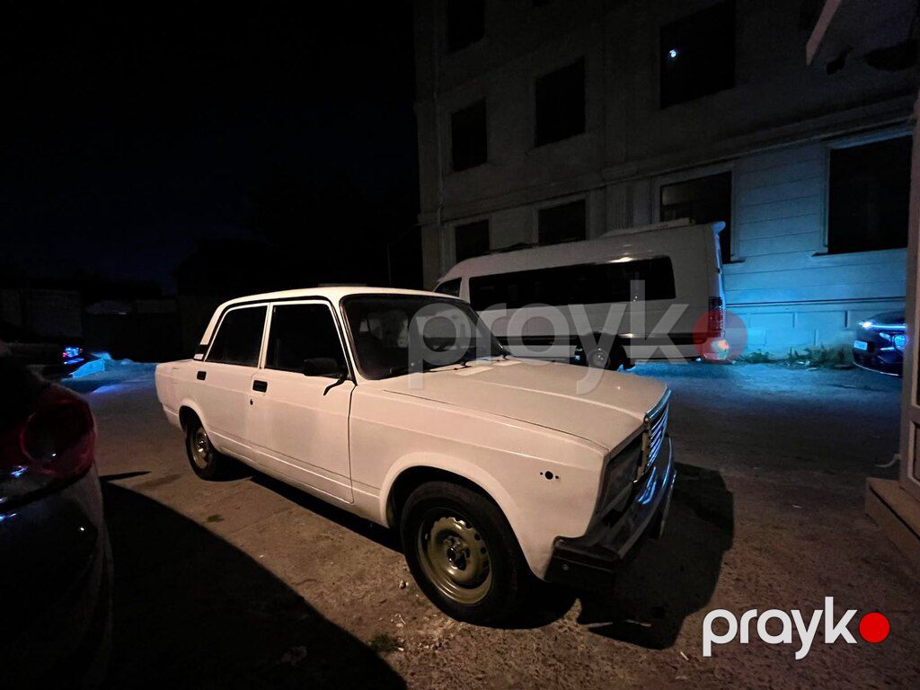 Lada (VAZ) 2107, 1.7 L, 2008 il, 90 000 km — Avtomobillər, Bakı (4)
