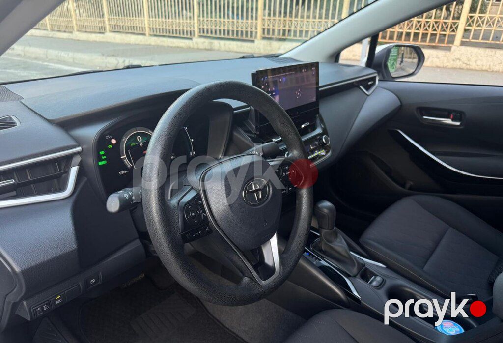 Toyota Corolla, 1.8 L, 0.85 kWh, 2024 il, 45 000 km — Avtomobillər, Bakı (9)