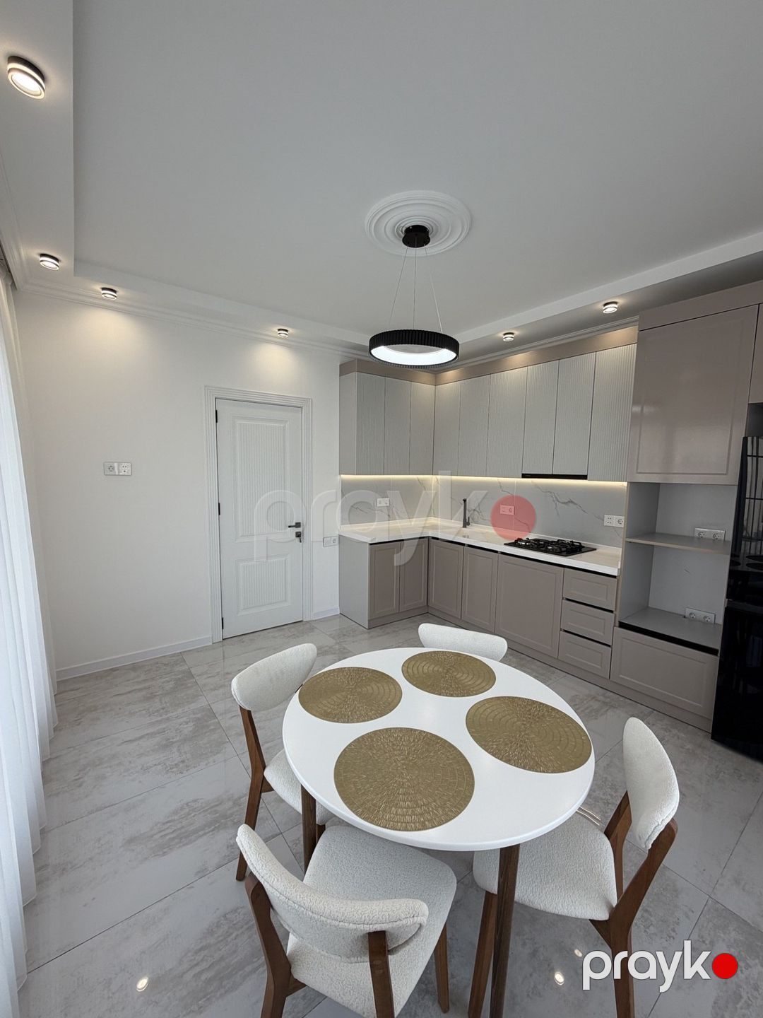 Satılır 4 otaqlı həyət evi/bağ evi 200 m² — Ev, villa, Bakı (10)