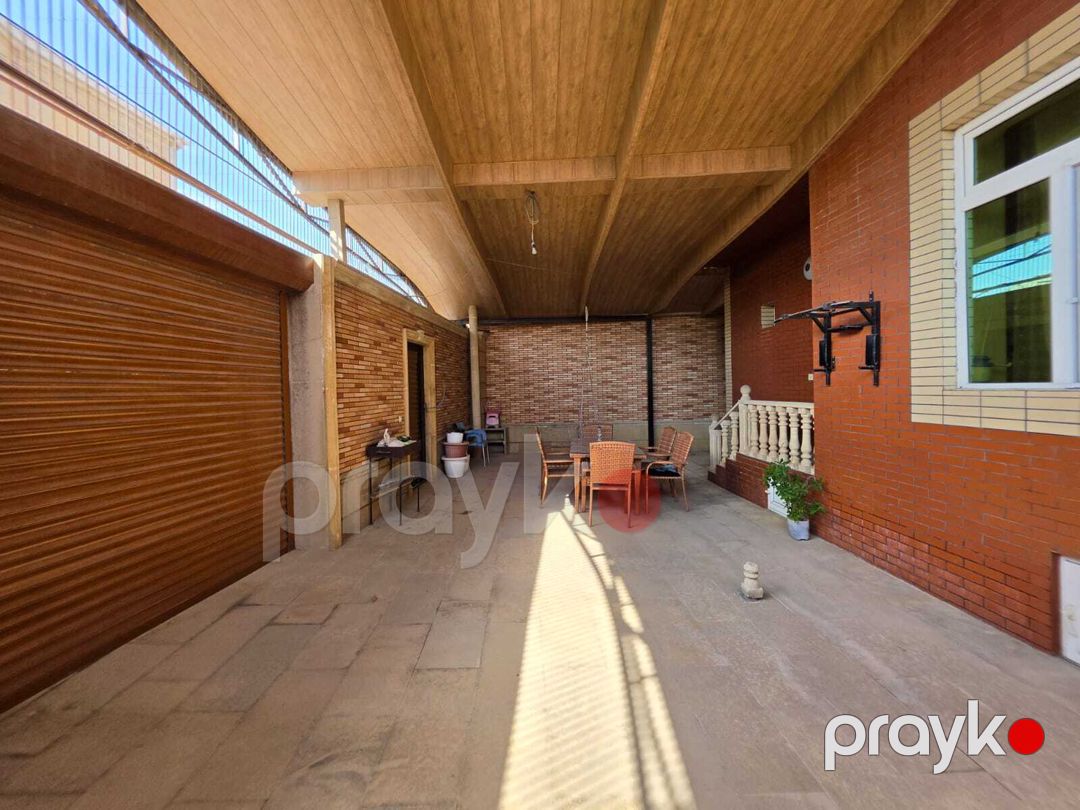 Satılır 7 otaqlı həyət evi/bağ evi 200 m² — Ev, villa, Bakı (2)