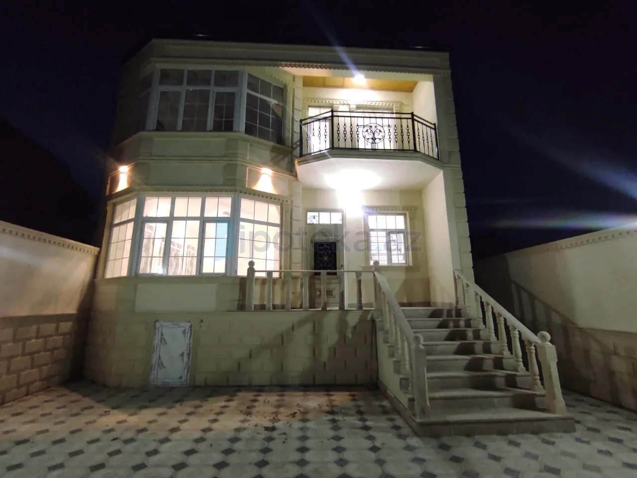Satılır: 5 Otaq, Evlər/Villalar, Abşeron r., Saray q., 195.00 m² — Saray