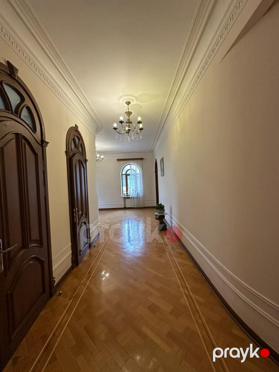 İcarəyə verilir 11 otaqlı həyət evi/bağ evi 600 m² — Ev, villa, Bakı (9)