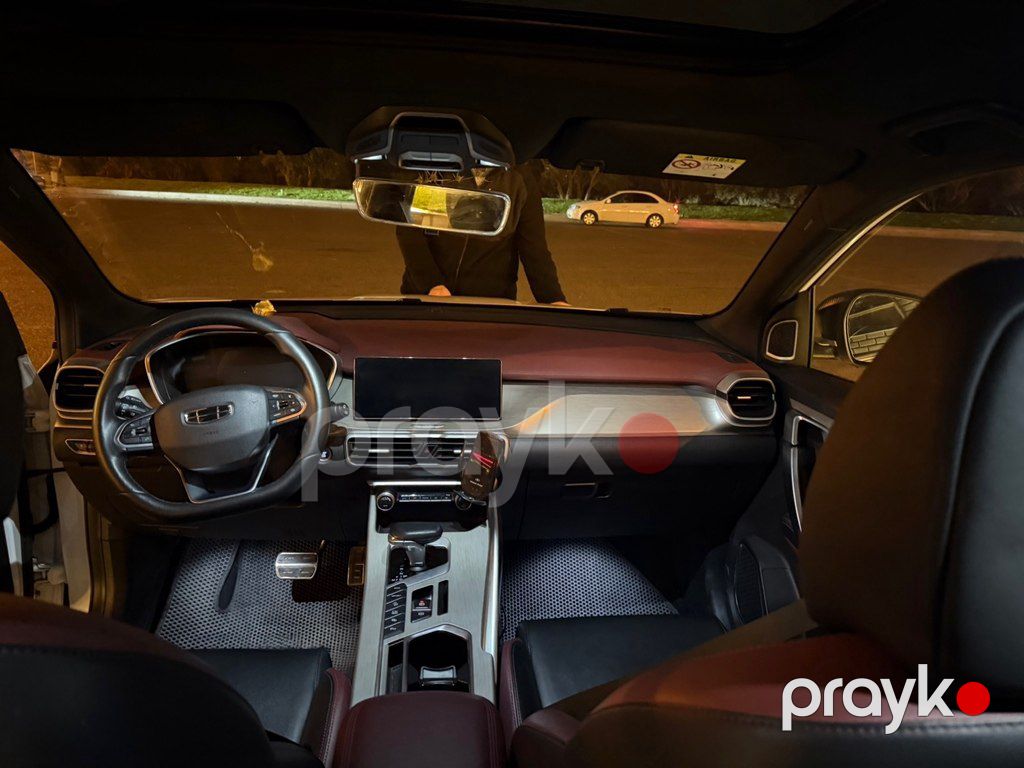 Geely Coolray, 1.5 L, 2022 il, 28 000 km — Avtomobillər, Bakı (8)