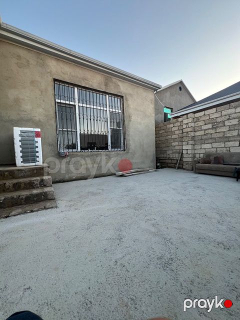 Satılır 4 otaqlı həyət evi/bağ evi 100 m² — Bakı