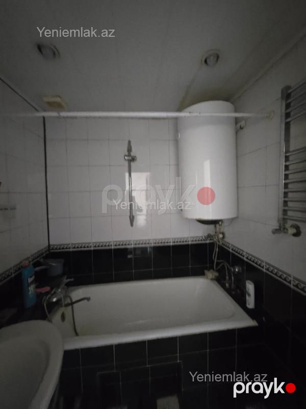 Satılır 3 otaqlı Bina evi menzil (Köhnə tikili), 75 m², 13-cü mikrorayon — Mənzil, Sumqayıt (11)