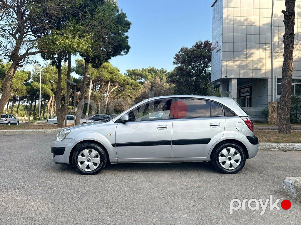 Kia Rio, 1.4 L, 2006 il, 290 000 km — Avtomobillər, Bakı (12)