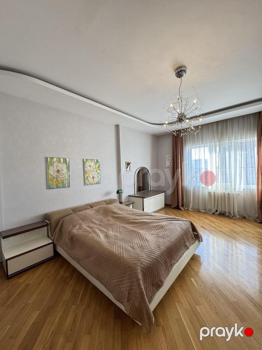 Satılır 4 otaqlı yeni tikili 190 m² — Mənzil, Bakı (7)