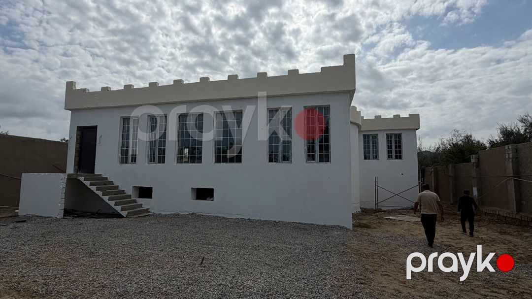 Satılır 8 otaqlı həyət evi/bağ evi 240 m² — Ev, villa, Bakı (7)