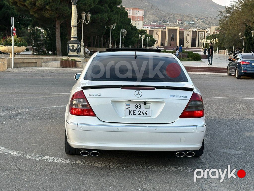 Mercedes E 240, 2.6 L, 2005 il, 320 000 km — Avtomobillər, Bakı (5)