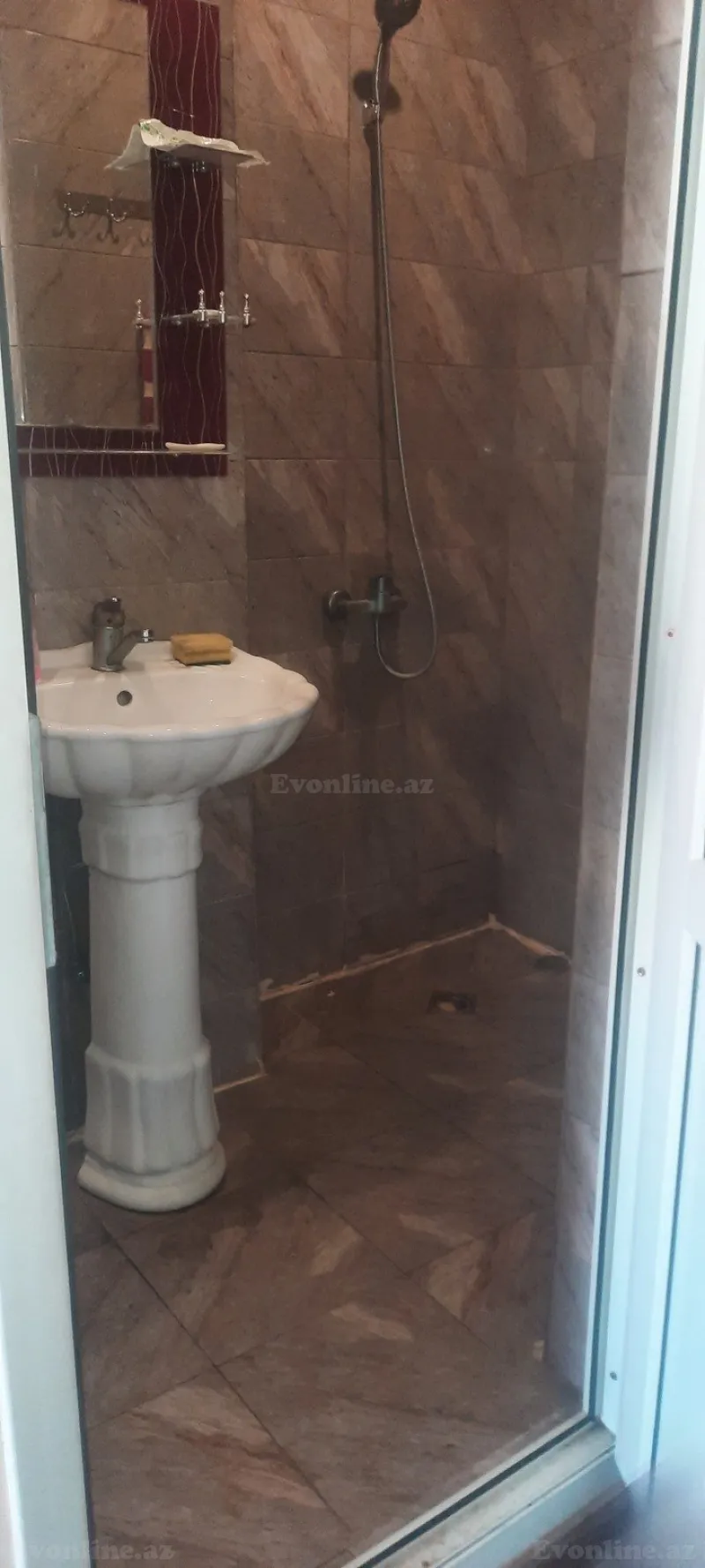 Kirayə verilir 1 otaqlı Mənzil Köhnə tikili 45 m² Bakı, Abşeron r., Masazır — Mənzil, Bakı (4)