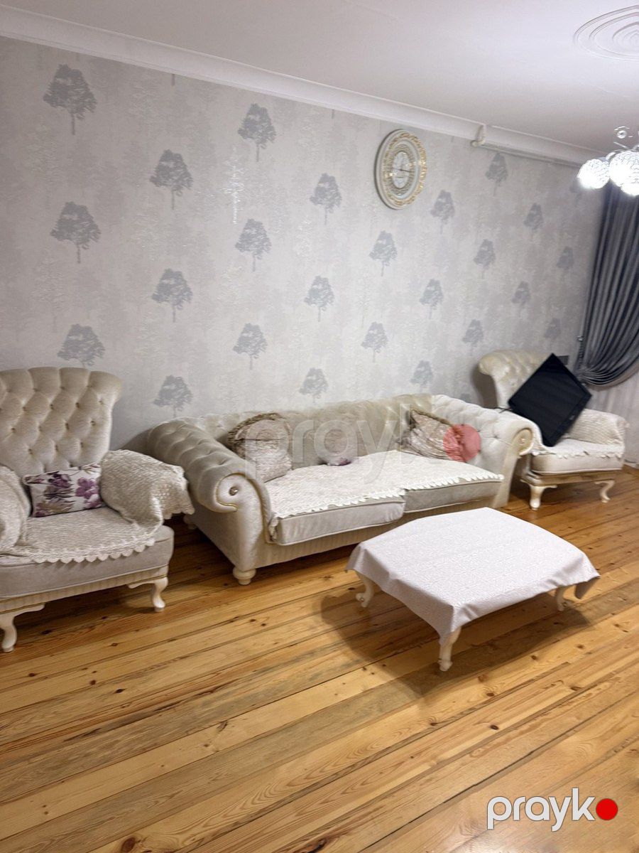 Satılır 4 otaqlı köhnə tikili 100 m² — Mənzil, Bakı (4)