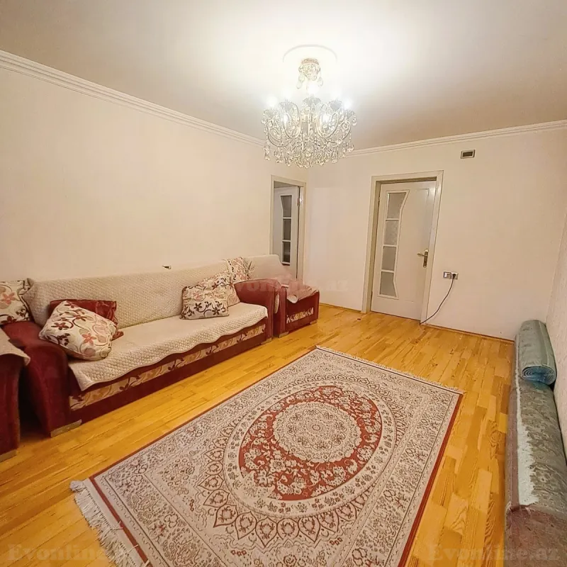 Satılır 3 otaqlı Mənzil Köhnə tikili 80 m² Bakı, Nizami r., Qara Qarayev m., 8-ci kilometr — Mənzil, Bakı (2)