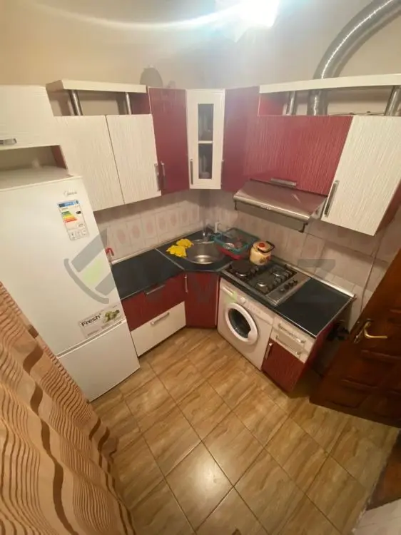 2 otaqlı mənzil Köhnə tikili Kirayə, 3-cü mikrorayon, Nəsimi, Bakı — Mənzil, Bakı (3)