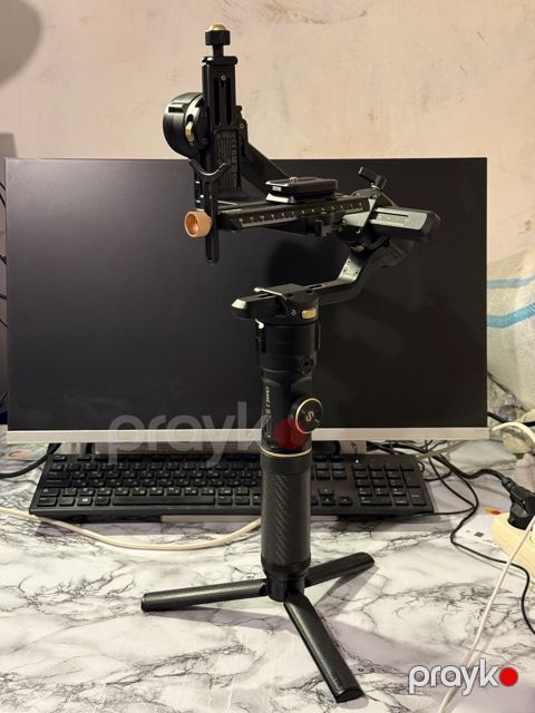 Tənzimləyici Zhiyun Crane 2S — Gəncə