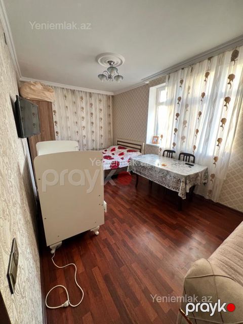 Satılır 1 otaqlı Bina evi menzil (Köhnə tikili), 35 m², 10-cu mikrorayon — Sumqayıt