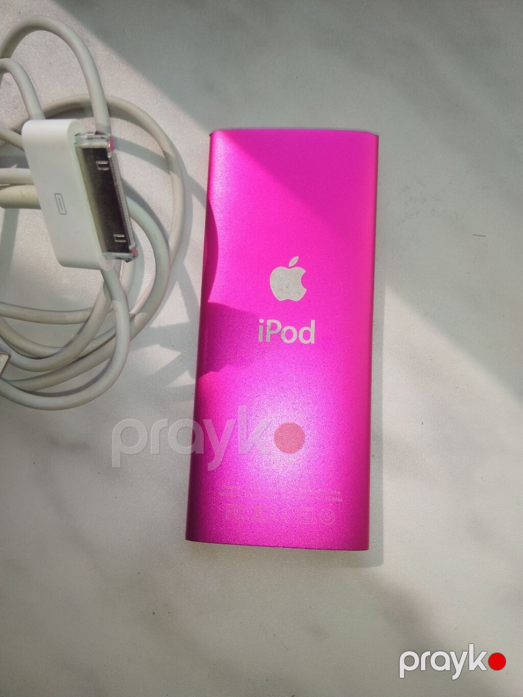 Ipod nano 16gb zarata saxlamir adaptordan cixardan kimi sonur 30m son — MP3 pleyer, Bakı (2)