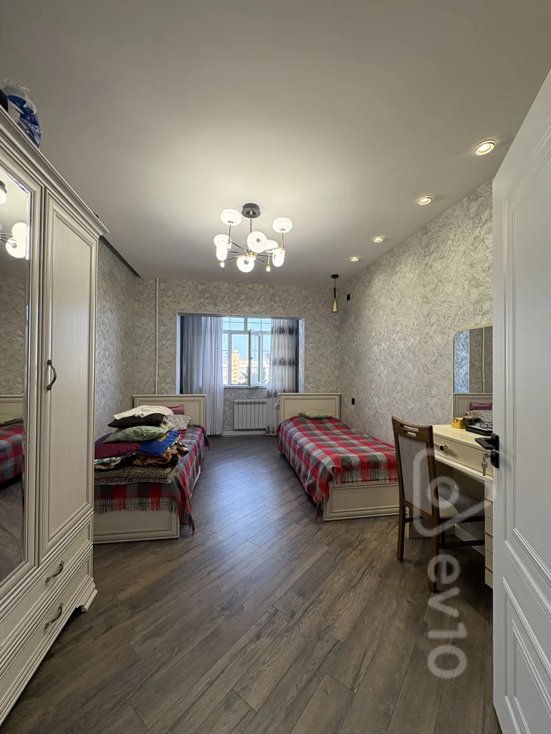 3 otaqlı mənzil, 80 m², İnqlab İsmayilov — Mənzil, Bakı (9)