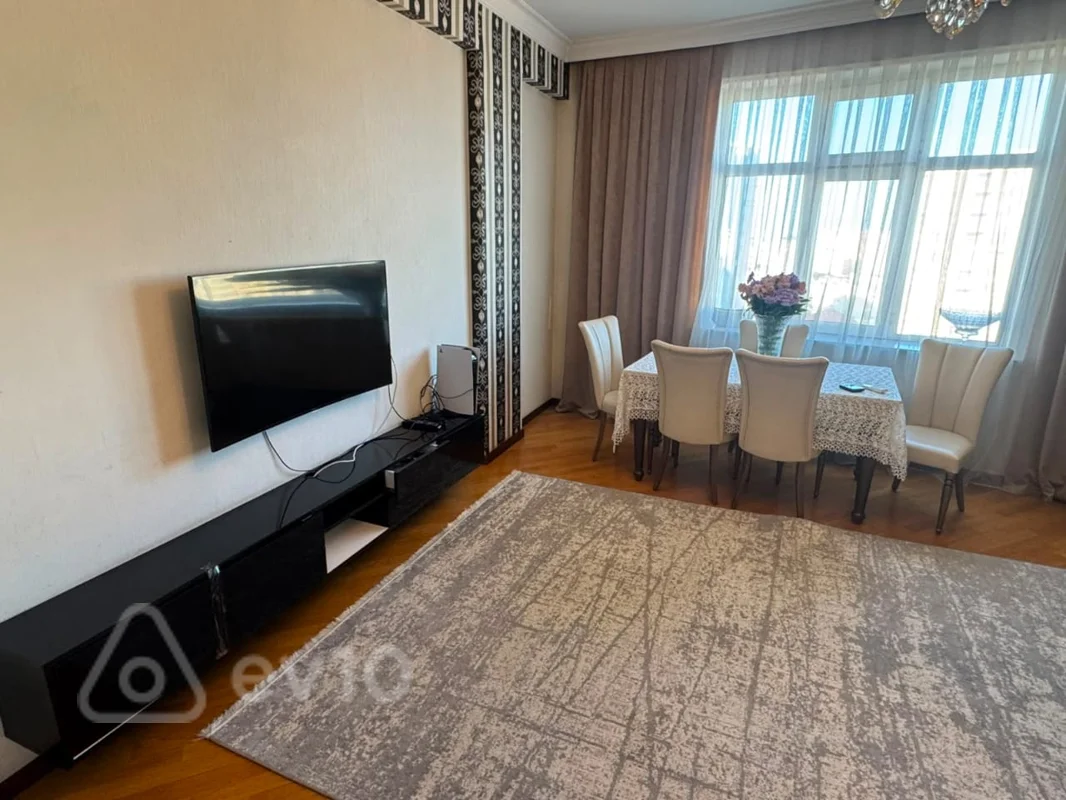 2 otaqlı mənzil, 100 m², Bakı Şəhəri, Asif Məhərrəmov 15 — Mənzil, Bakı (3)