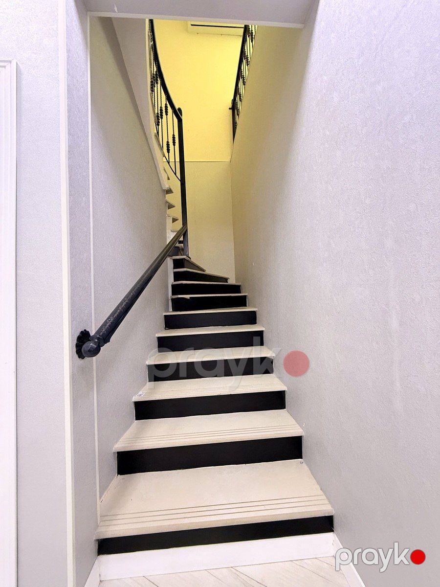 Satılır 7 otaqlı həyət evi/bağ evi 400 m² — Ev, villa, Bakı (5)