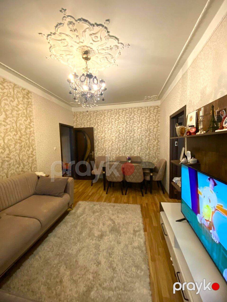 Satılır 5 otaqlı köhnə tikili 130 m² — Mənzil, Bakı (9)