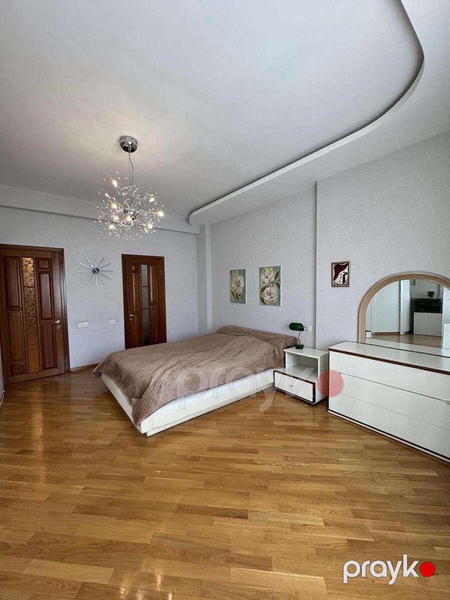 Satılır 4 otaqlı yeni tikili 190 m² — Mənzil, Bakı (8)