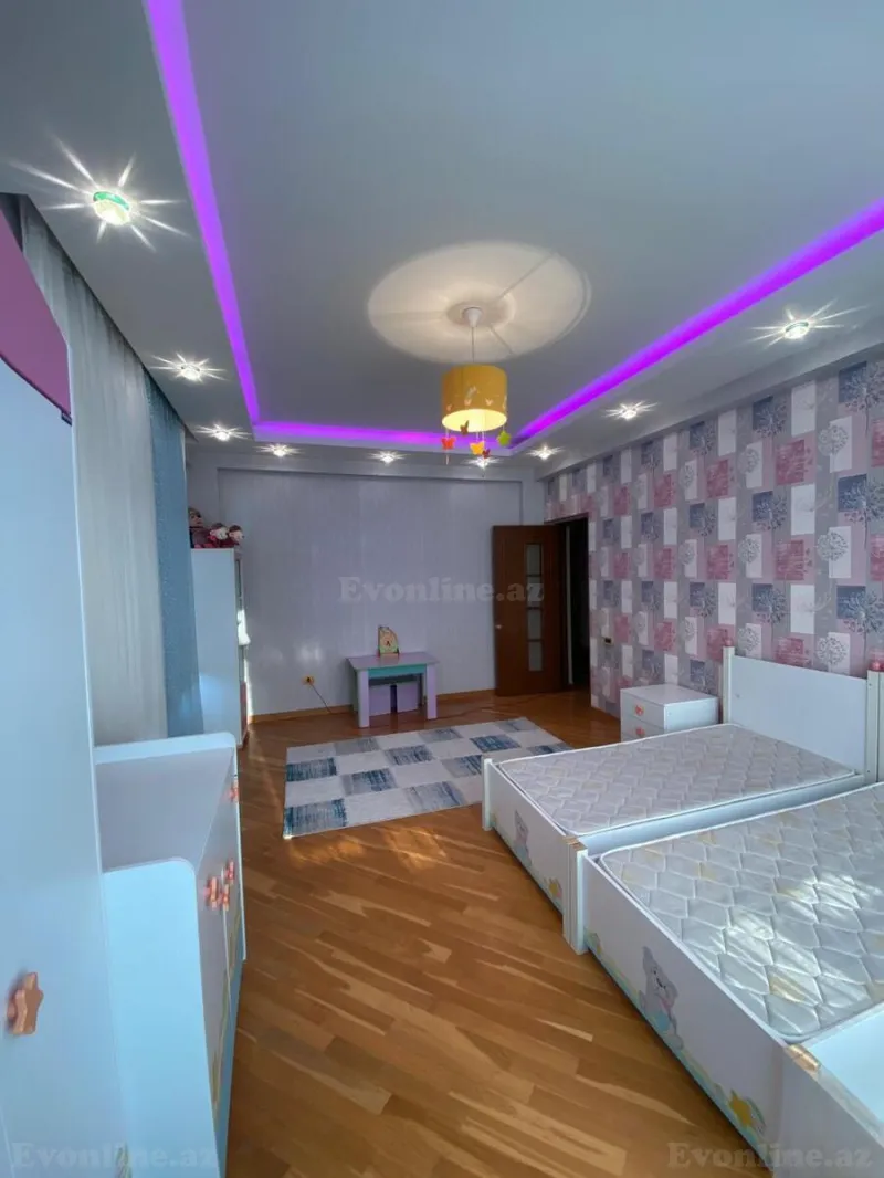 Kirayə verilir 3 otaqlı Mənzil Yeni tikili 140 m² Bakı, Nizami r., Xalqlar Dostluğu m — Mənzil, Bakı (3)