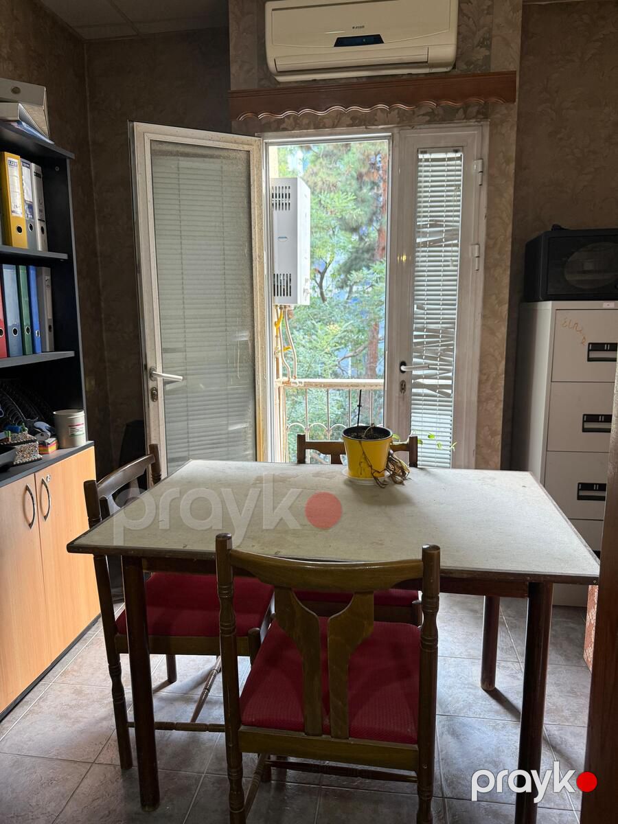 İcarəyə verilir 2 otaqlı köhnə tikili 62 m² — Mənzil, Bakı (6)