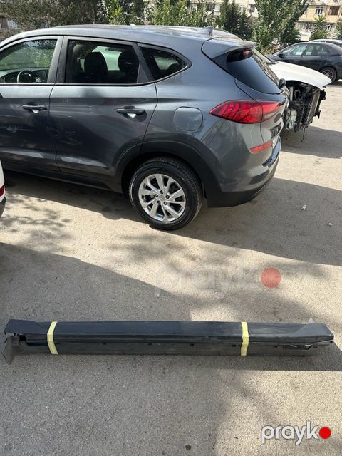 "Hyundai tucson" ayaqaltısı — Bakı