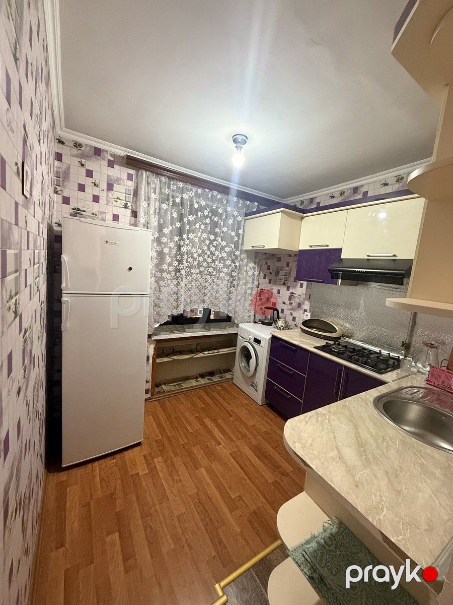 Satılır 2 otaqlı köhnə tikili 49 m² — Mənzil, Bakı (3)