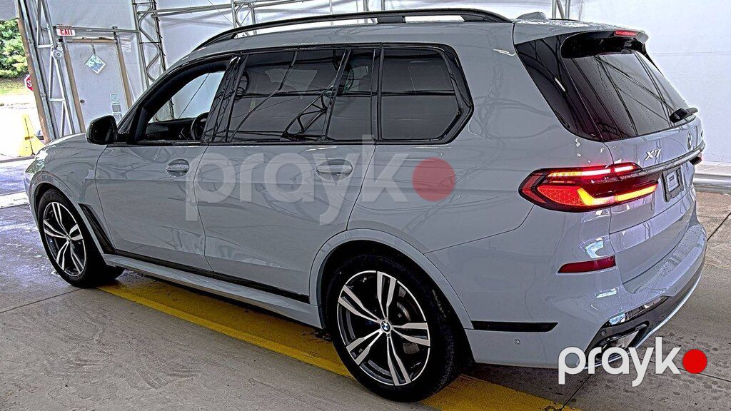BMW X7, 3.0 L, 2024 il, 73 832 km — Avtomobillər (4)