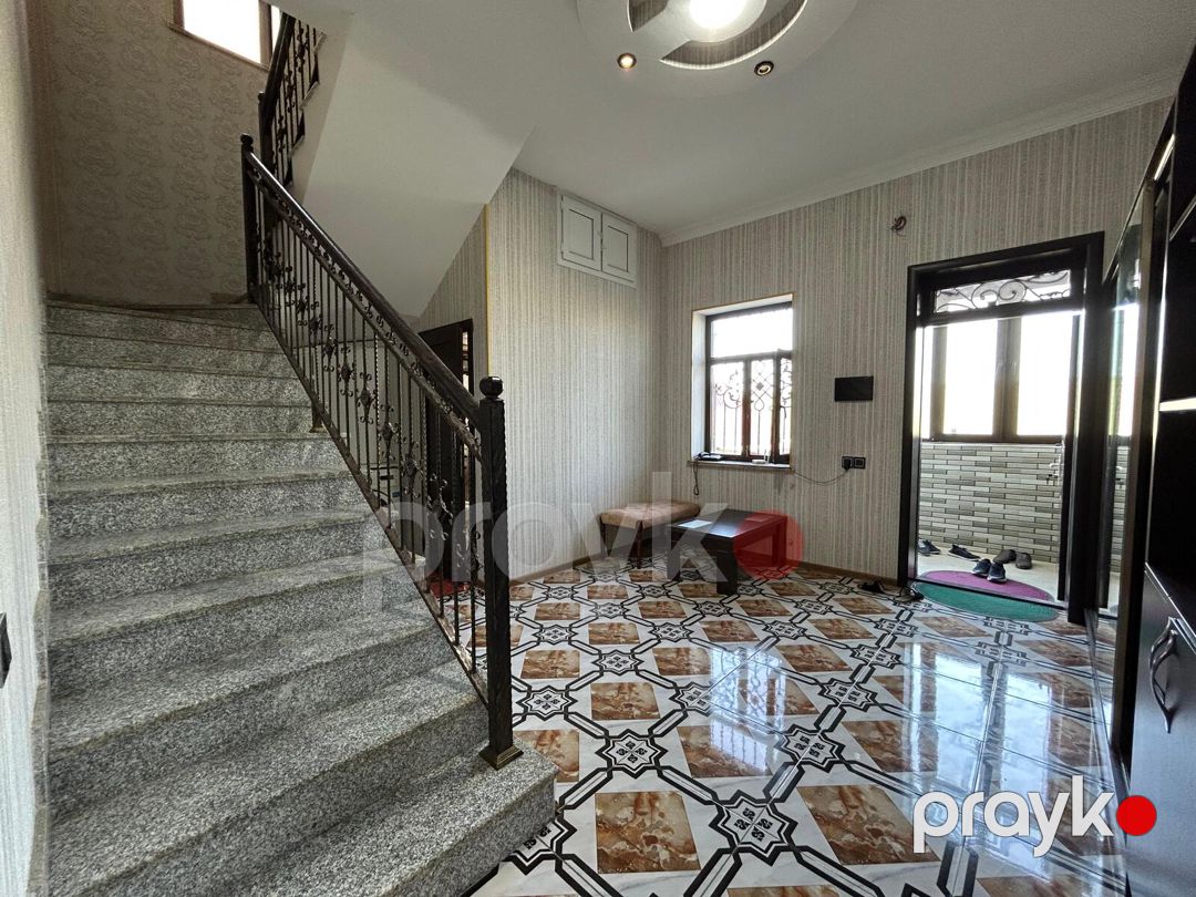 Satılır 5 otaqlı həyət evi/bağ evi 250 m² — Ev, villa, Bakı (10)