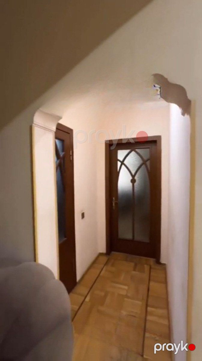 Satılır 4 otaqlı köhnə tikili 143 m² — Mənzil, Bakı (2)
