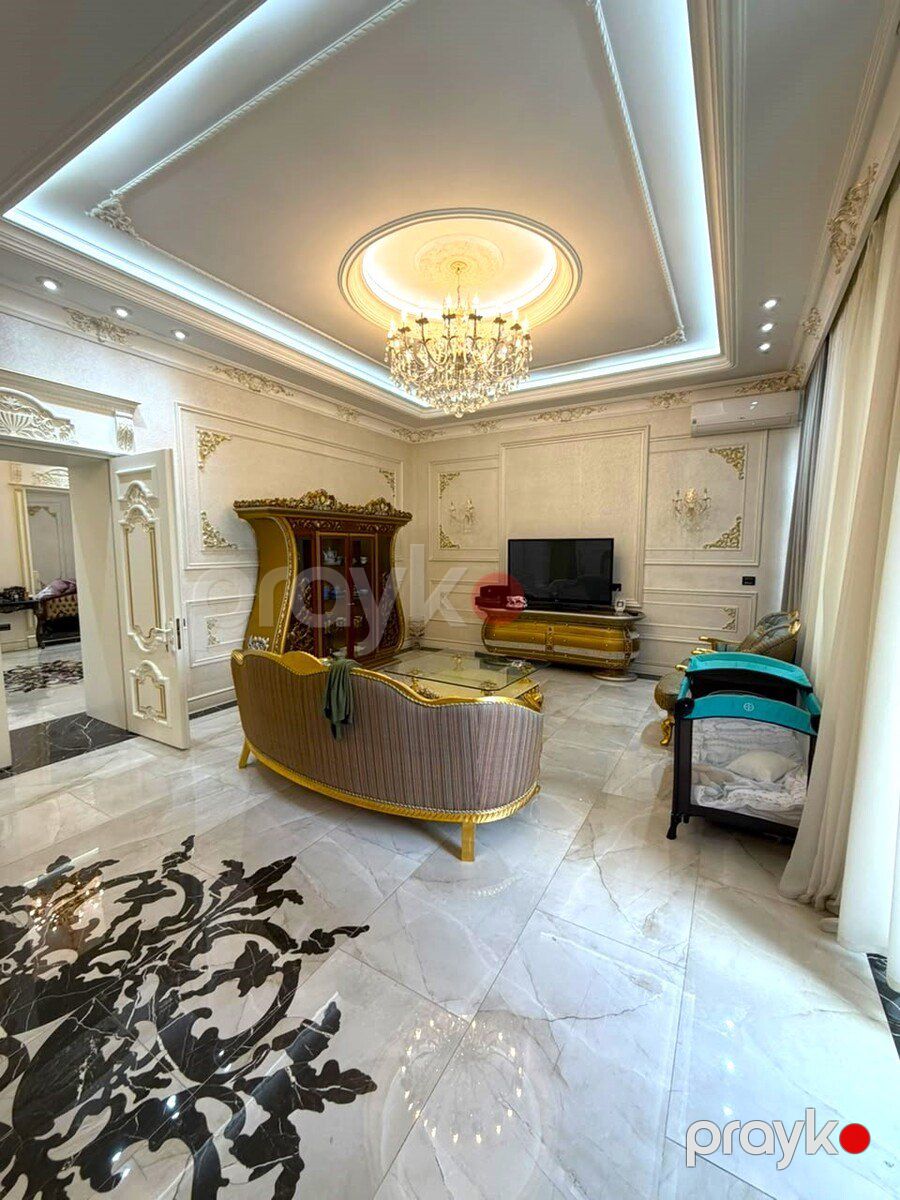 Satılır 4 otaqlı köhnə tikili 215 m² — Mənzil, Bakı (5)