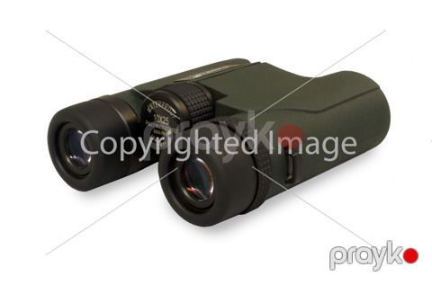 Binokl Levenhuk Karma PRO 10x25 (67696) — Bakı