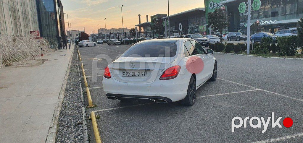 Mercedes C 300, 2.0 L, 2017 il, 175 000 km — Avtomobillər, Bakı (3)