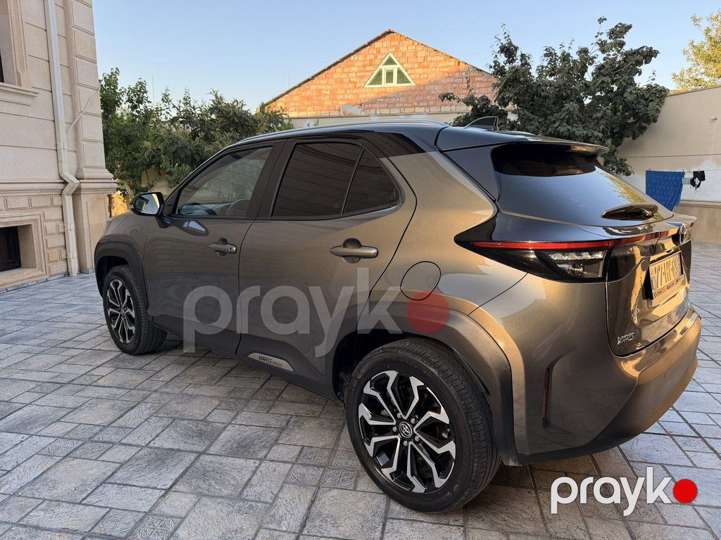 Toyota Yaris Cross, 1.5 L, 2022 il, 48 000 km — Avtomobillər, Bakı (11)