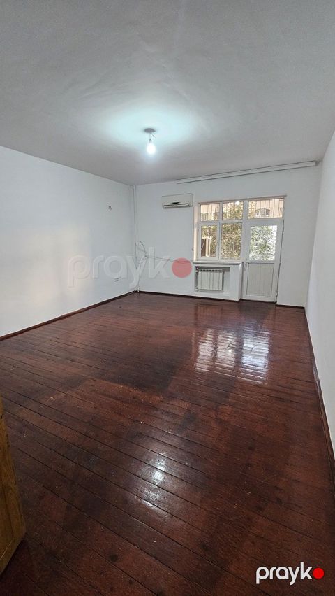 Satılır 4 otaqlı yeni tikili 165 m² — Bakı