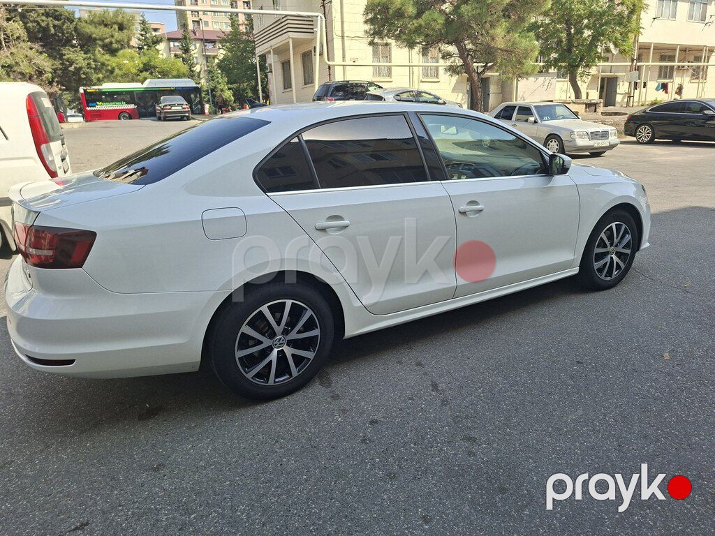 Volkswagen Jetta, 1.4 L, 2017 il, 197 768 km — Avtomobillər, Bakı (5)
