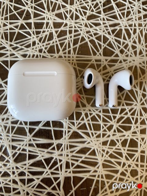 Airpods 4 — Bakı