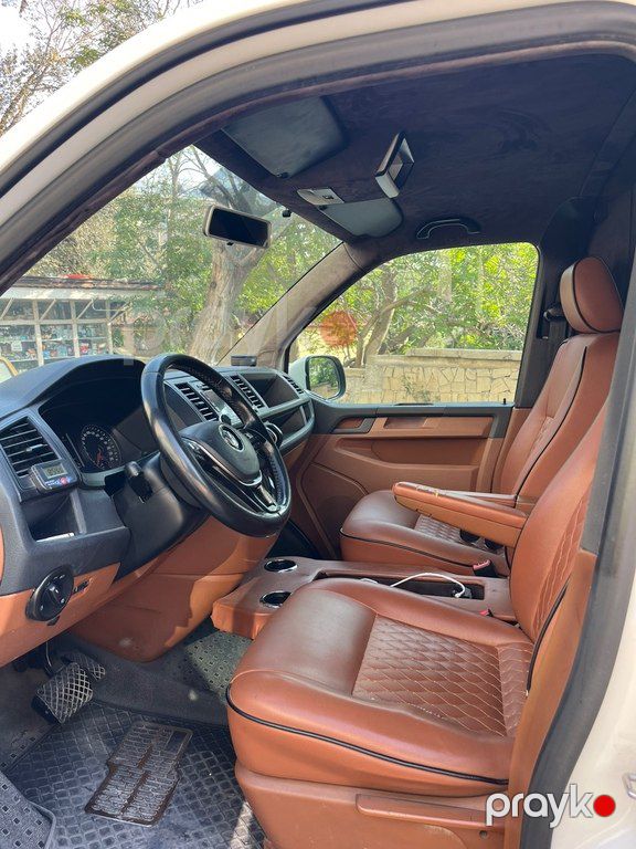 Volkswagen Transporter, 2.0 L, 2018 il, 130 000 km — Avtomobillər, Bakı (7)