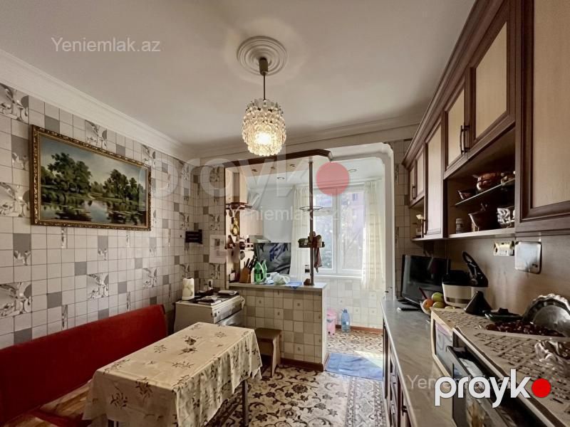 Satılır 3 otaqlı Bina evi menzil (Köhnə tikili), 85 m², Nəsimi rayonu — Mənzil, Bakı (4)