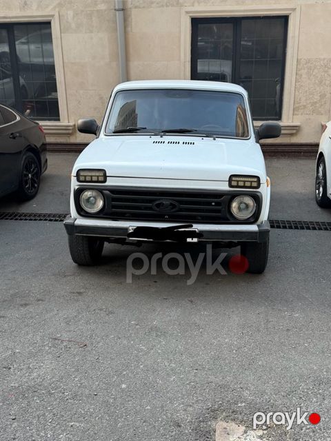 Lada (VAZ) Niva, 1.7 L, 2006 il, 79 671 km — Bakı